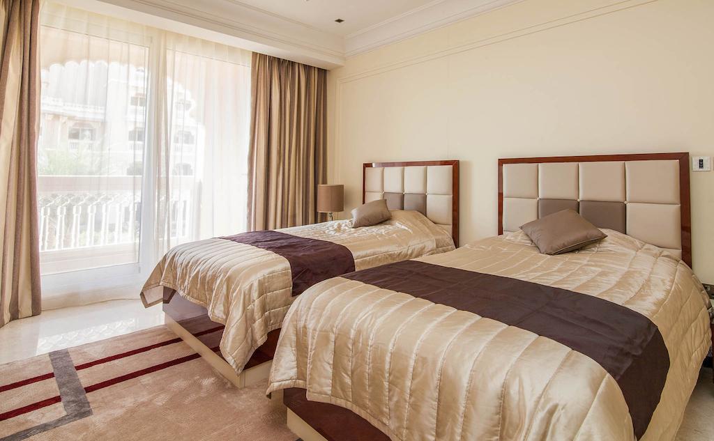The Grandeur Residences Palm Jumeirah Dubai